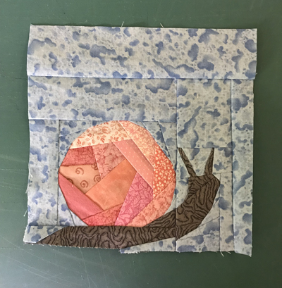 Garden snail quilt block www.dlstewart.com